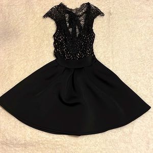 Cute black dress